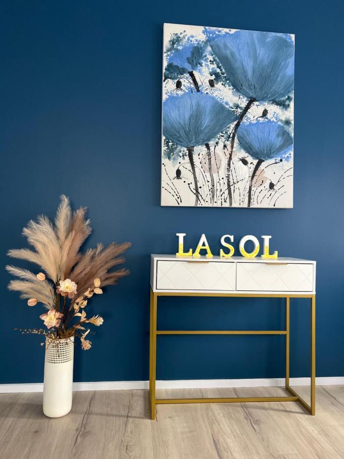 La Sol - All You Need For A Stay, Close To Town, University & Cambridge Hamilton Exterior photo